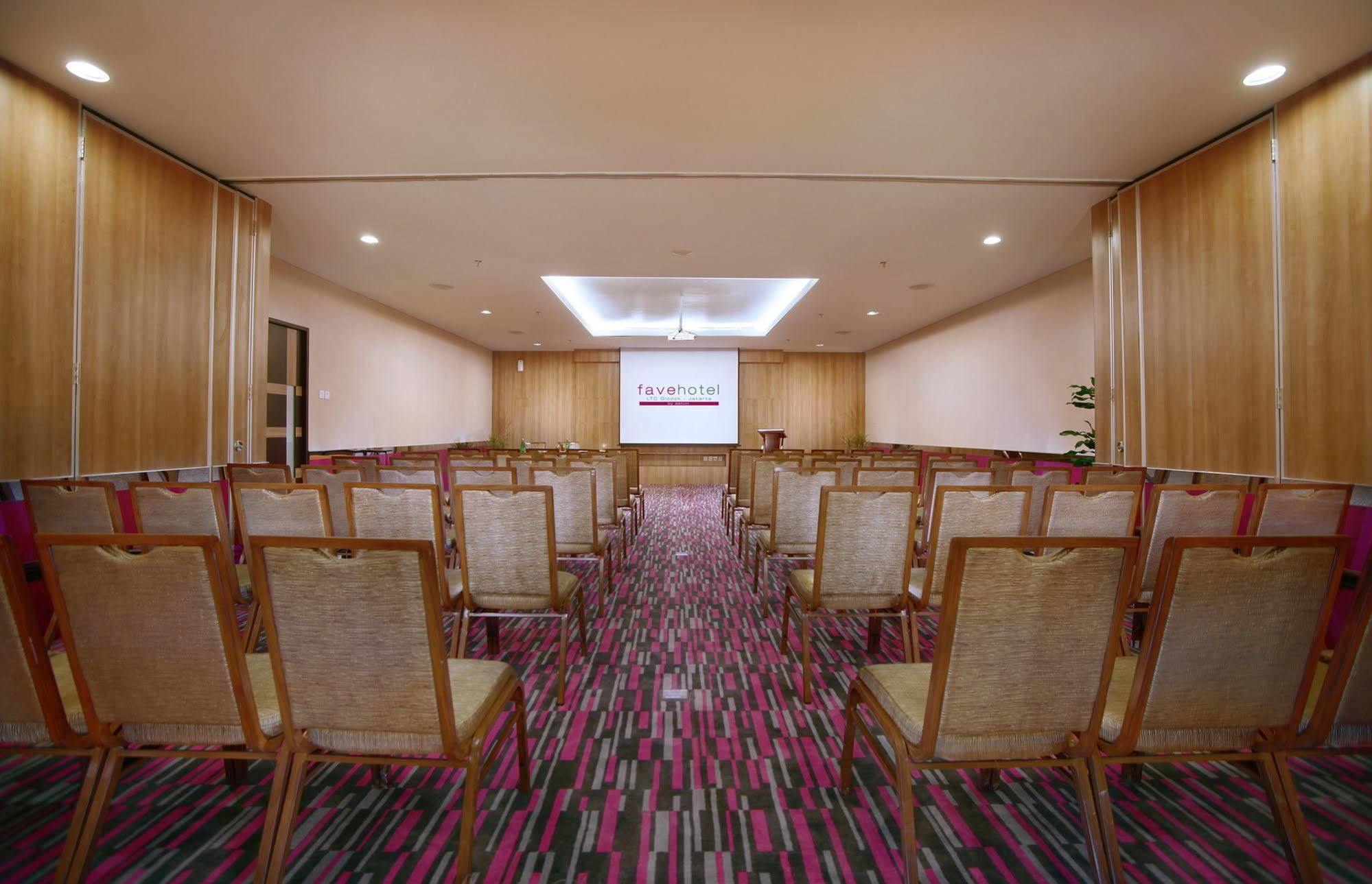 フェイブホテル Ltc グロドック ジャカルタ エクステリア 写真